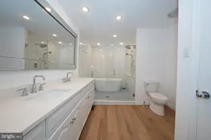 327 Strathmore Dr, Bryn Mawr, PA 19010 - Photo 19