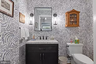 608 Lindsay Cir, Villanova, PA 19085 - Photo 23
