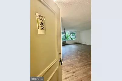 1030 Lancaster Avenue #402, Bryn Mawr, PA 19010 - Photo 9
