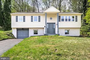 333 Golf Hills Rd, Havertown, PA 19083 - Photo 1