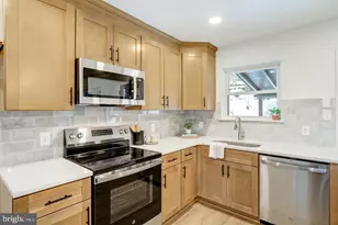 333 Golf Hills Rd, Havertown, PA 19083 - Photo 9