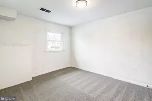 333 Golf Hills Rd, Havertown, PA 19083 - Photo 29