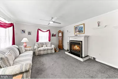 726 Brooke Circle, Morton, PA 19070 - Photo 5