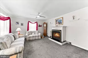 726 Brooke Cir, Morton, PA 19070 - Photo 5