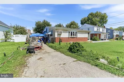 426 Folsom Avenue, Folsom, PA 19033 - Photo 1