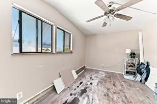 426 Folsom Ave, Folsom, PA 19033 - Photo 17