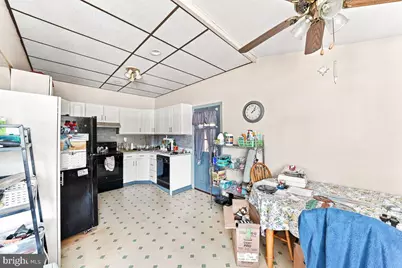 426 Folsom Avenue, Folsom, PA 19033 - Photo 9