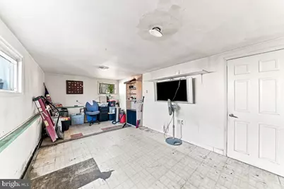 426 Folsom Avenue, Folsom, PA 19033 - Photo 19