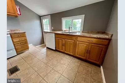 16 3rd Street, Brookhaven, PA 19015 - Photo 5