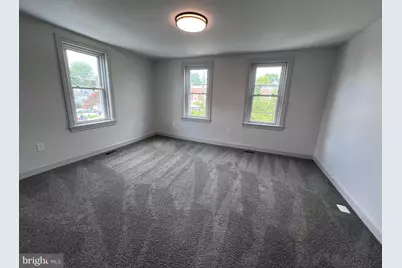 21 W Langhorne Avenue, Havertown, PA 19083 - Photo 21