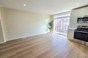 7108 Clover Ln, Upper Darby, PA 19082 - Photo 7