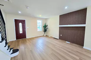 7108 Clover Ln, Upper Darby, PA 19082 - Photo 3