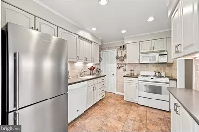 203 Walnut Hill Lane, Havertown, PA 19083 - Photo 11