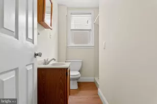 718 E Railroad Ave, Haverford, PA 19041 - Photo 9