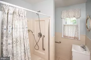 102 N Drexel Ave, Havertown, PA 19083 - Photo 13