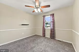 2309 Ferncroft Cir, Upper Chichester, PA 19061 - Photo 19