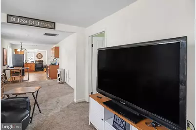 935 Hillside Avenue, Upper Chichester, PA 19061 - Photo 11