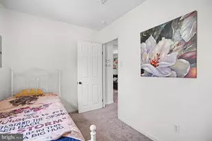935 Hillside Ave, Upper Chichester, PA 19061 - Photo 17
