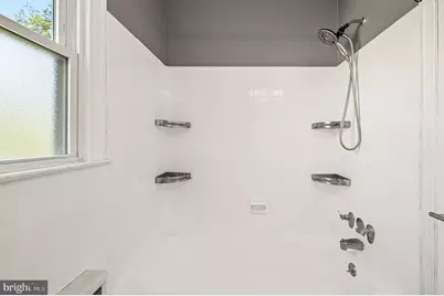 907 Brook Avenue, Secane, PA 19018 - Photo 15