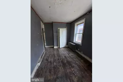 2024 Edgmont Avenue, Chester, PA 19013 - Photo 39