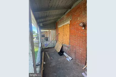 2024 Edgmont Avenue, Chester, PA 19013 - Photo 13