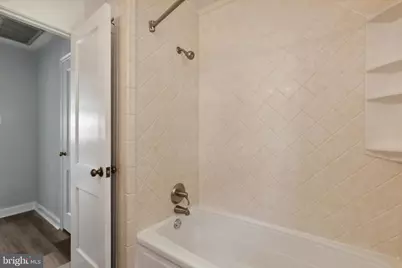 500 E Lancaster Avenue #129D, Wayne, PA 19087 - Photo 9