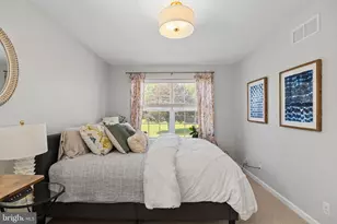 887 Penn St, Bryn Mawr, PA 19010 - Photo 29