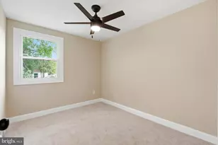 138 Fronefield Ave, Marcus Hook, PA 19061 - Photo 17