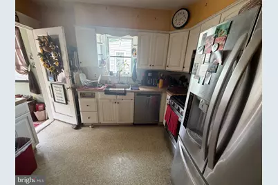710 Ash Avenue, Darby, PA 19023 - Photo 5