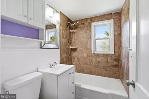 906 Kingsman Rd, Upper Chichester, PA 19061 - Photo 13