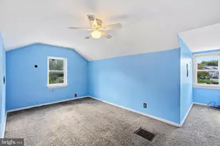 906 Kingsman Rd, Upper Chichester, PA 19061 - Photo 19