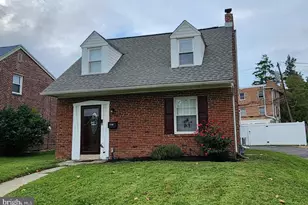 719 Braxton Rd, Ridley Park, PA 19078 - Photo 1
