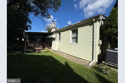300 Bethel Avenue, Aston, PA 19014 - Photo 5