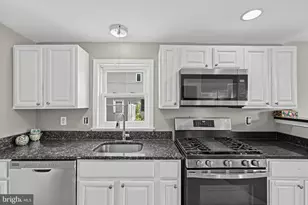 2739 Springhill Rd, Secane, PA 19018 - Photo 13