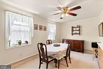 35 E Turnbull Avenue, Havertown, PA 19083 - Photo 11