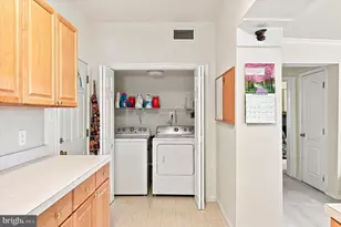35 E Turnbull Ave, Havertown, PA 19083 - Photo 9