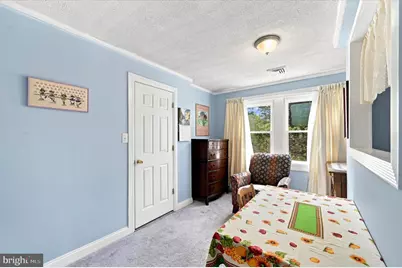 35 E Turnbull Avenue, Havertown, PA 19083 - Photo 23