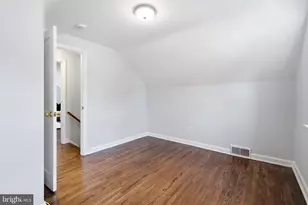 135 Rockwood Dr, Havertown, PA 19083 - Photo 17