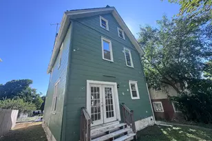 220 Clifton Ave, Sharon Hill, PA 19079 - Photo 3