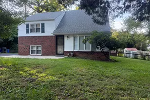 697 Old Marple Rd, Springfield, PA 19064 - Photo 5