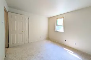 417 Virginia Ln, Aston, PA 19014 - Photo 5