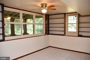 417 Virginia Ln, Aston, PA 19014 - Photo 23