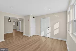 121 Rutledge Ave, Folsom, PA 19033 - Photo 5