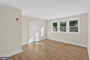 121 Rutledge Ave, Folsom, PA 19033 - Photo 3