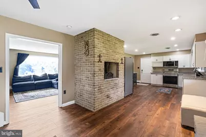 140 Governor Markham Drive, Glen Mills, PA 19342 - Photo 3