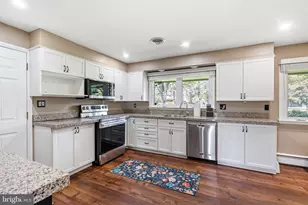 140 Governor Markham Dr, Glen Mills, PA 19342 - Photo 5