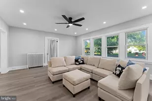 2038 Naamans Creek Rd, Upper Chichester, PA 19061 - Photo 5