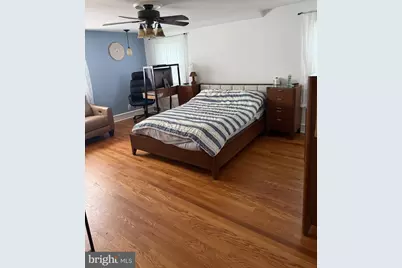 635 Lukens Ave, Upper Darby, PA 19082 - Photo 17