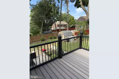 635 Lukens Ave, Upper Darby, PA 19082 - Photo 21