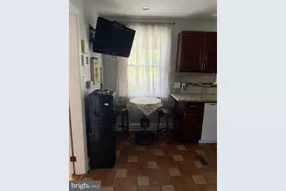 635 Lukens Ave, Upper Darby, PA 19082 - Photo 11